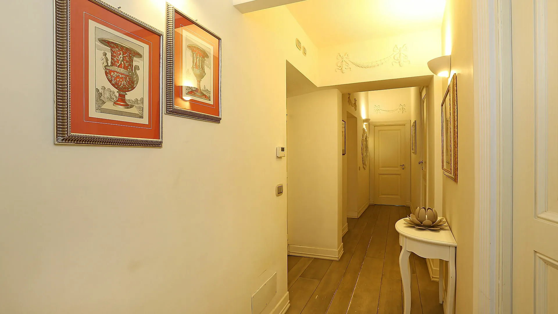 Piazzetta De' Monti Suites Roma Casa de hóspedes