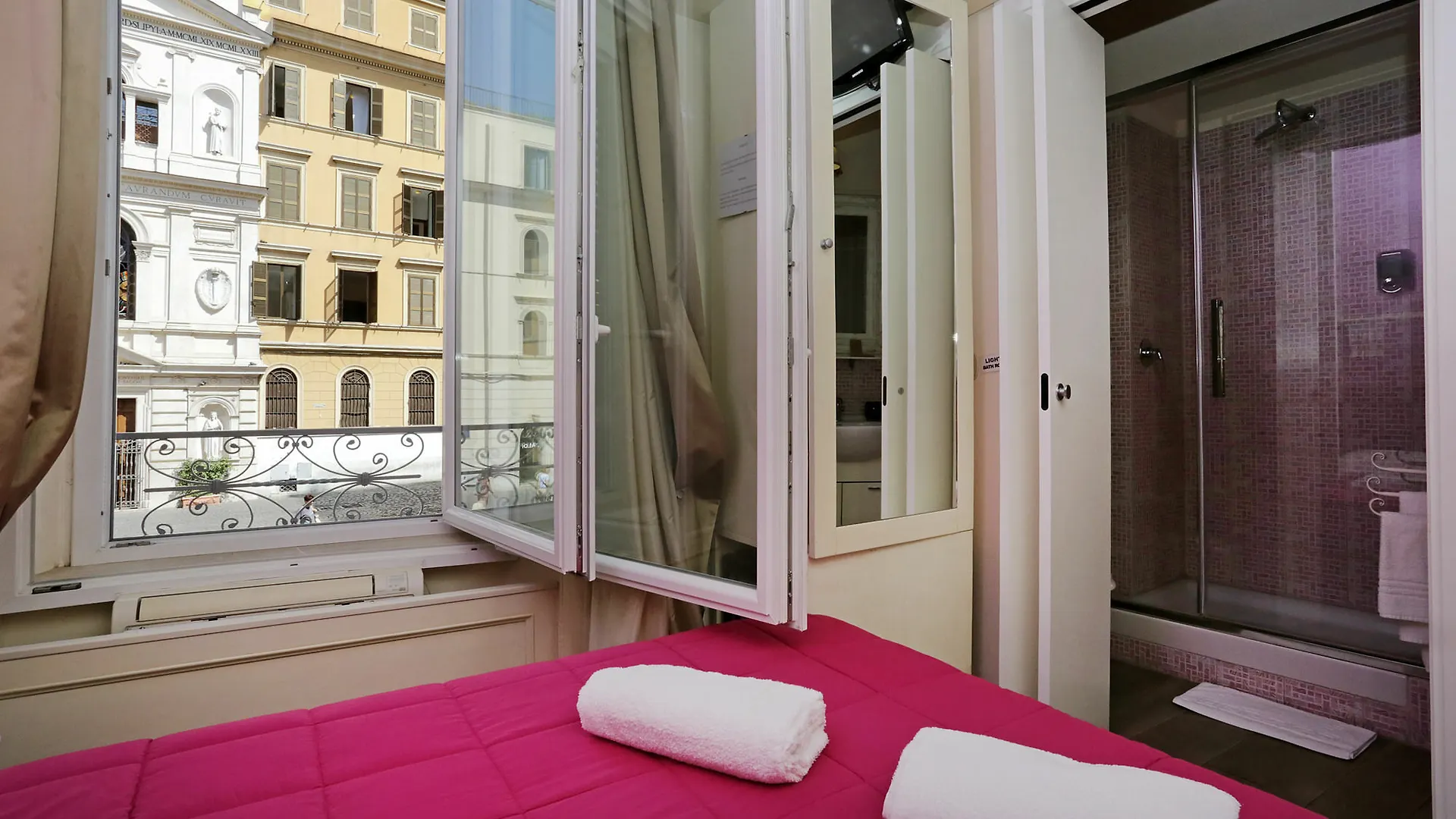 *** Guest house Piazzetta De' Monti Suites Rome Italy